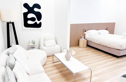 Albany Apartment | Designer Apartment