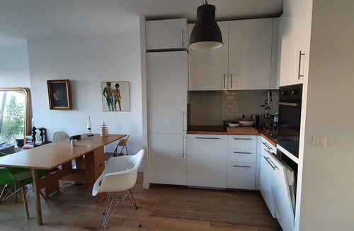 Quartier de Javel Apartment | Designer apartment overlooking the Seine