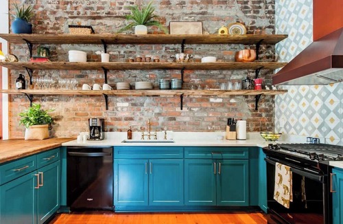 East Riverside Apartment | Designer Bohemian Loft on Iconic Magazine Street