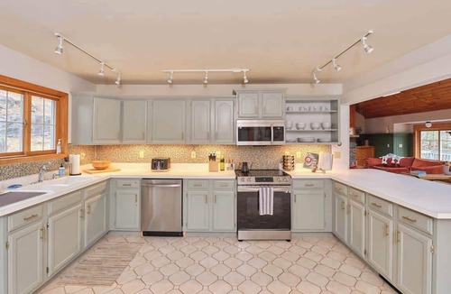 Margaretville House | Designer Chalet with Hot Tub and Fire Pit