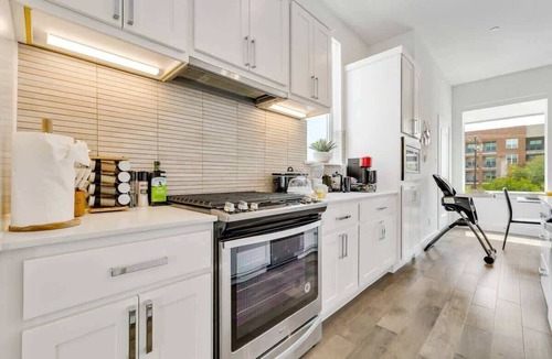 Old East Dallas House | Designer Dallas Home, Rooftop, Kid Friendly Stay