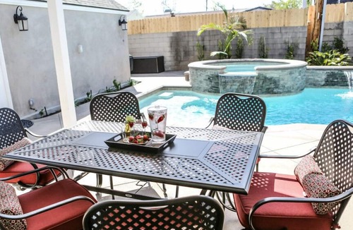 Santa Ana House | Designer Decorated Home: Pool/Jac, 3 EnSuites