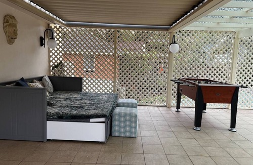 Seaforth House | Designer House in Seaforth