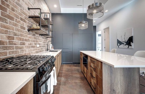 West Loop Condo | Designer Loft in Fulton Market with Parking