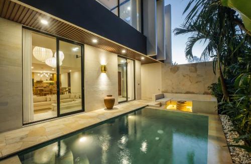 Kutuh Villa | Designer Luxurious Private Pool Villa in Uluwatu