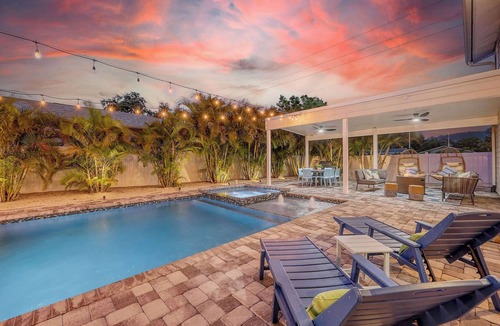Palma Sola House | Designer Pool Home Guest House Near AMI