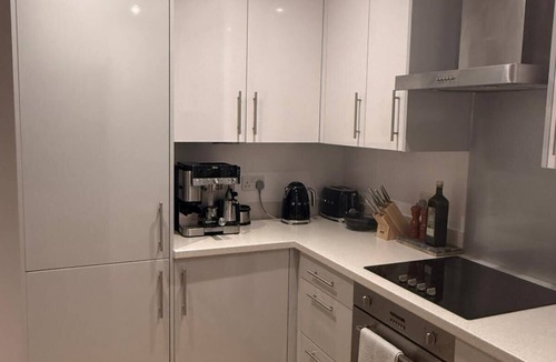 Livesey Apartment | Designer Skyline Apartment