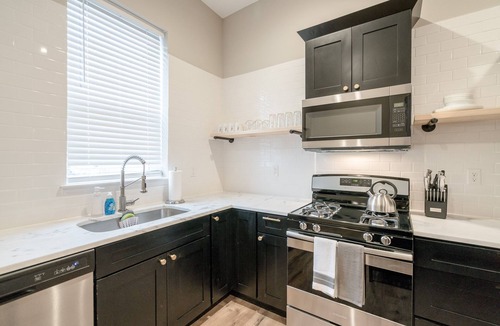 Benton Park House | Designer Townhome 2 of 3 Left Side - JZ Vacation Rentals