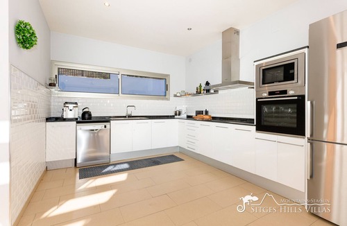 Olivella Villa | Designer Villa Elodie with private pool and space