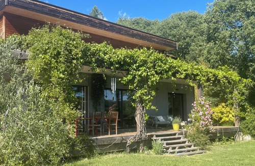 Goudargues House | Designer wooden house, bright, comfortable, large quiet terraces, far-reaching views, river