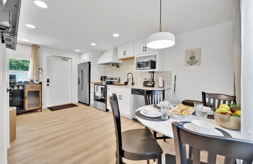 Parker Ridge House | Designers spot - No Extra Fees - Palm Wave Says