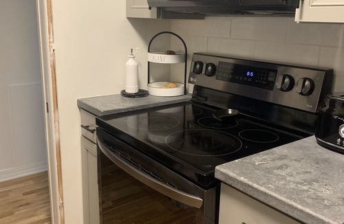 Linden Hills Condo | Desirable Linden Hills Condo