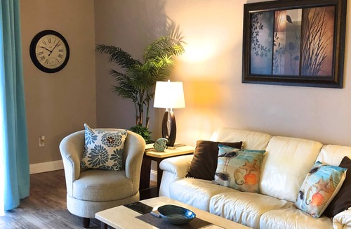 Clearwater Condo | Desirable Resort Style Condo In Clearwater