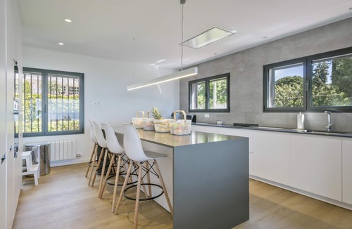Cabrils House | DESMAIS design house and breathtaking views