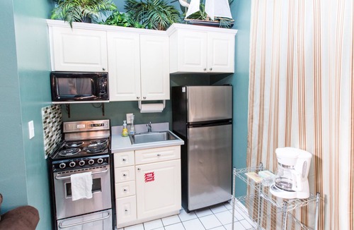 Crystal Beach Apartment | Destin-Beach Cottage, steps to beach & pool. Close to shopping, restaurants!