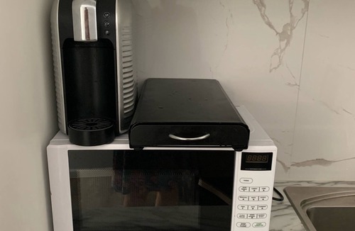 Upwey Apartment | Detached Apartment plus breakfast - historic and elegant