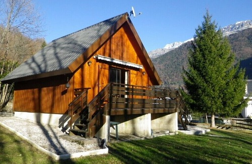 Jeux Ski Chalet | Detached chalet on very nice plot