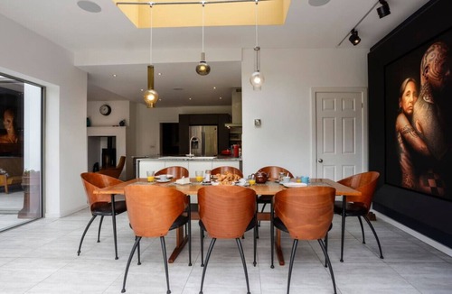 Broadstairs House | Detached Edwardian Villa with Garden & Parking