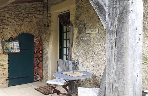 Le Buisson-de-Cadouin Cottage | Detached cottage between Bergerac/Sarlat. Gite independant en plein campagne