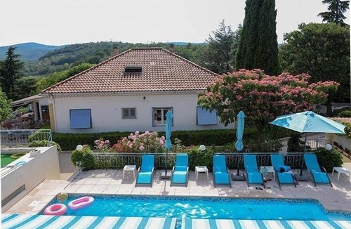 Saint-Paulet-de-Caisson Villa | Detached villa with forest views, 6km from St Martin d'Ardeche.