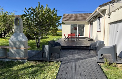 Villiers-Saint-Benoit House | Detached house, quiet location.