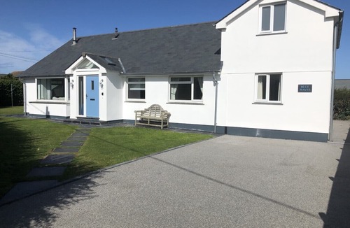 Trevone House | Detached Holiday Bungalow