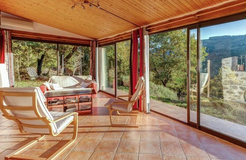 Connac House | Detached holiday home with shared swimming pool in a marvellous nature reserve