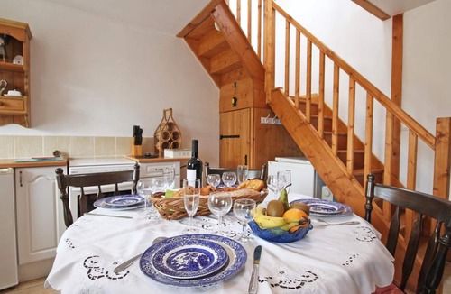 L'Epinay-le-Comte Cottage | Detached house with spa and garden near Domfront