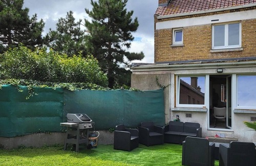 Dunkerque Centre House | Detached house downtown