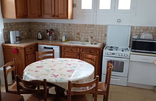 Franconville House | Detached house