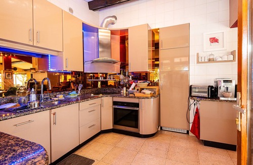 Saint-Jean-dʼArvey House | "Detached House with swimming pool and spa" with Private Pool, Whirlpool & Wi-Fi