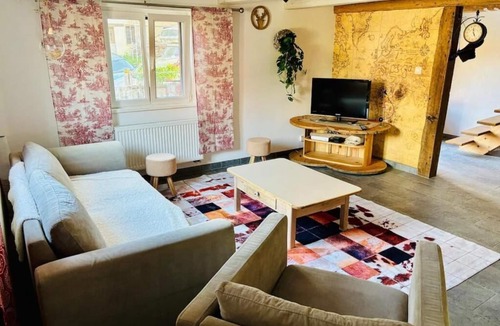 Ueberstrass House | Detached house