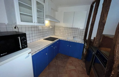 Lussan House | Detached house in the countryside