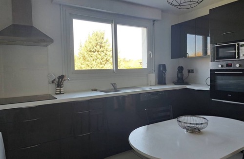 Lit-et-Mixe House | Detached house with garden