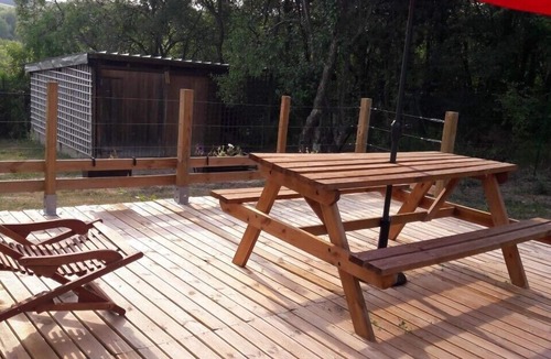 Charteves House | Detached house with private garden