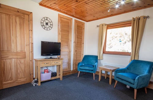 Brora Apartment | Detached large cottage in Brora, Sutherland