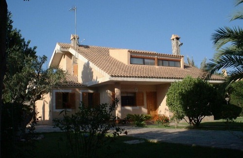 Hoya de los Patos Villa | Detached Luxury Secluded Villa with Private Pool. Sleeps 9 - close to sea.