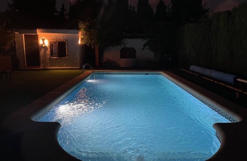 Hoya de los Patos Villa | Detached Luxury Secluded Villa with Private Pool. Sleeps 9 - close to sea.