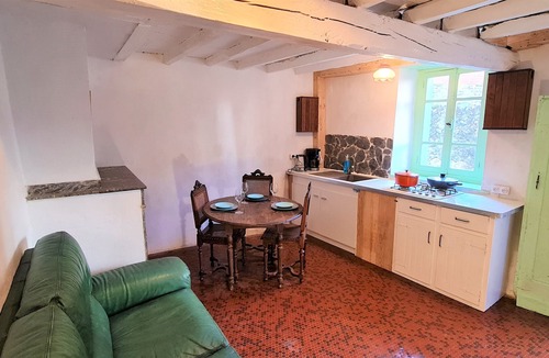 Balagueres House | Detached private house with direct access to the Pyreneees