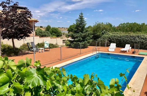 Quijorna Ski Chalet | Detached, spacious and bright villa, in a very quiet area