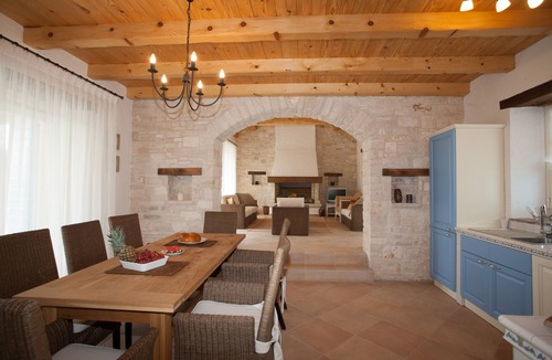 Buzet House | Detached stone villa with stunning views, private pool, WLAN, outdoor barbecue