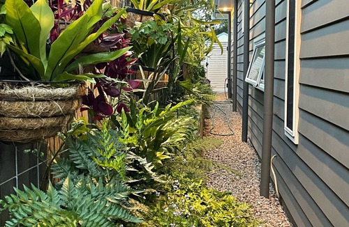 Kiama Apartment | Detached studio - 10 minute walk to Kendalls Beach