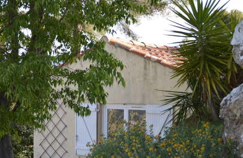 Le Castellet House | Detached STUDIO HOUSE