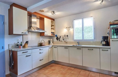 Nans-les-Pins Villa | Detached villa, 2 bathrooms, sleeps 6