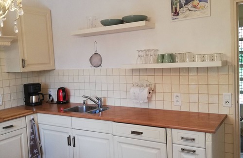 Bourdeilles Villa | Detached villa, 2 separate floors, private pool and pet friendly!