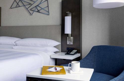 Troy Hotel | Detroit Marriott Troy