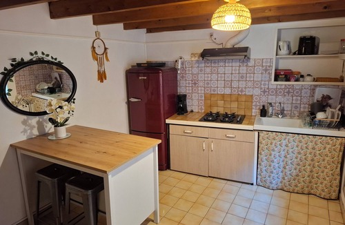 Saint Maurice en Chalencon Apartment | Deux Pièces Dans une Maison Individuelle Dans un Hameau Paisible
