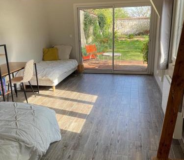 Witry-les-Reims Apartment | Deux pièces avec terrasse, vue jardin