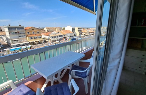 Palavas-les-Flots Apartment | Deux Pièces , vue Exceptionnelle sur Canal, Mer, Port et Étangs