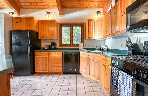 Grand Marais House | Devil Track Lake Home